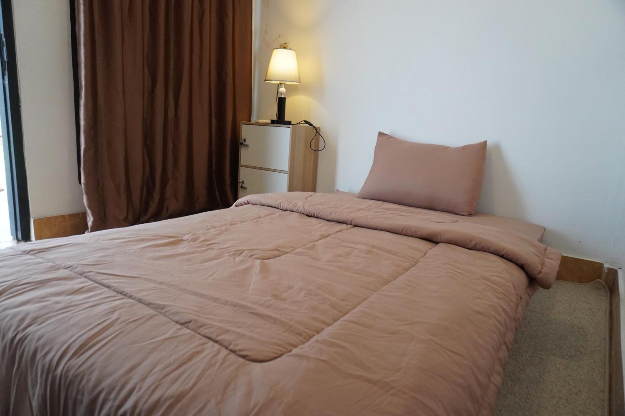 Indonesia Backpacker Hostels Kuta  Екстер'єр фото